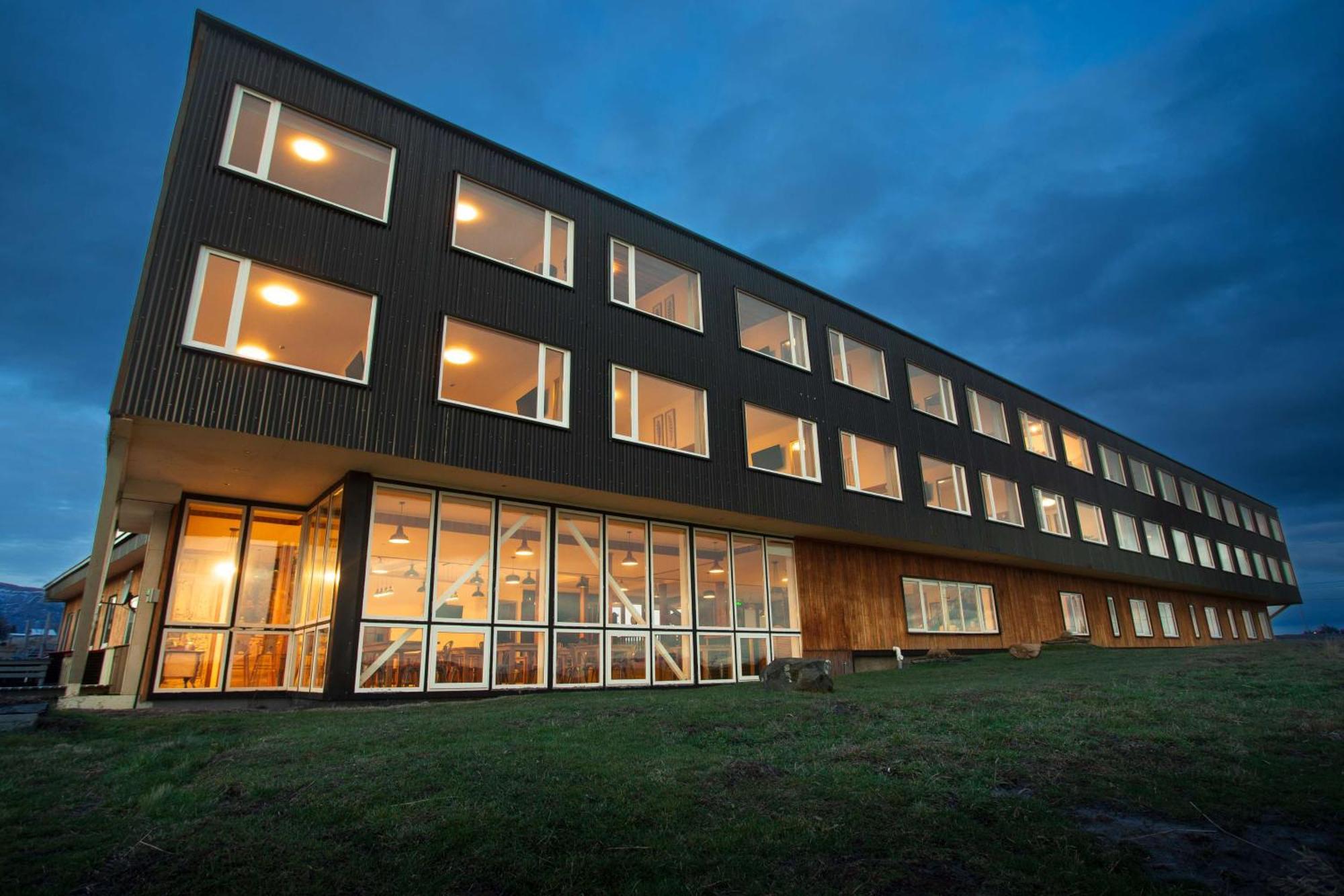 Best Western Patagonia Puerto Natales Exterior photo